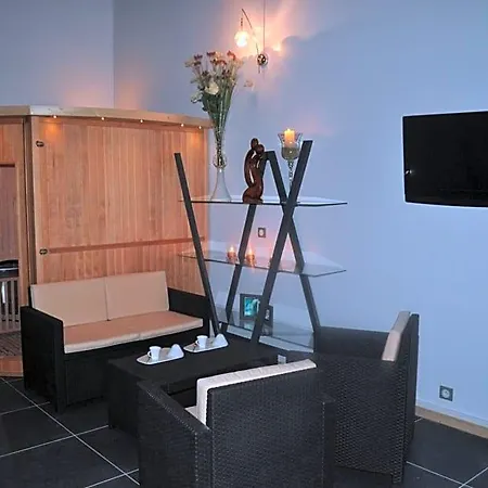 La Des Delices Bed & Breakfast